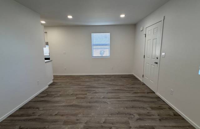 Now renting 1 bedroom Newly Remodeled beautiful home , to view this and other rentals go to www.stillproperties.com Gallery 4