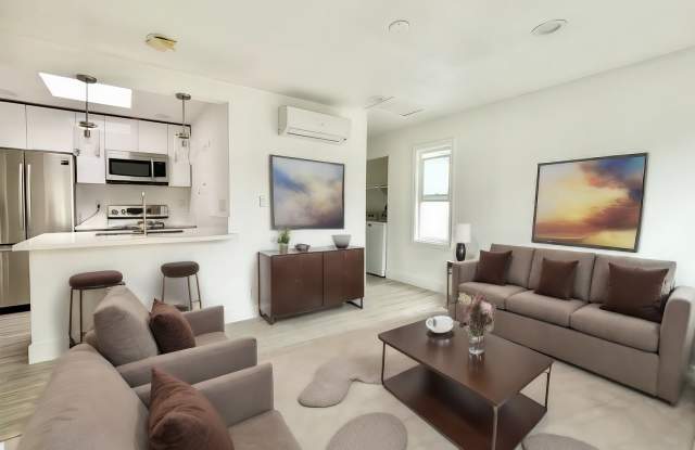 850 N. Van Ness Avenue Apartments Gallery 2