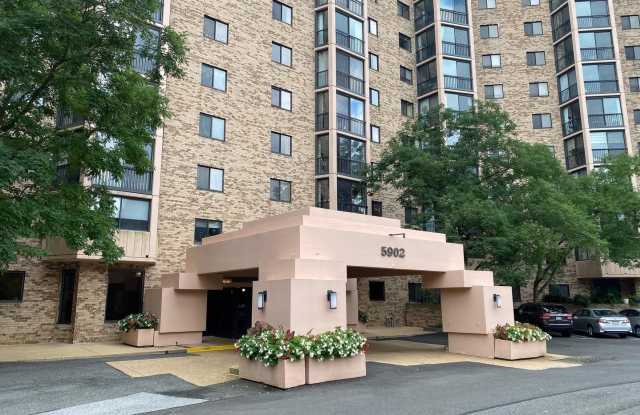 5902 MOUNT EAGLE DR #1102 photos photos