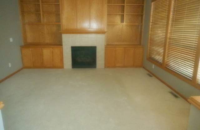 10945 Eagle View Pl Gallery 2