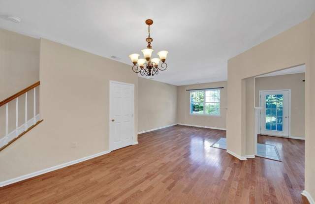 252 BRINLEY DRIVE Gallery 1