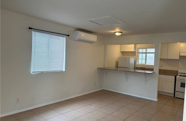 23513 Balmoral Ln Gallery 4