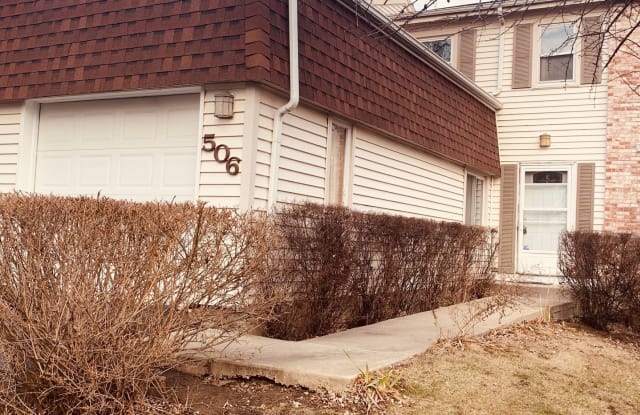 506 Jordan Way - 506 Jordan Way, Bolingbrook, IL 60440