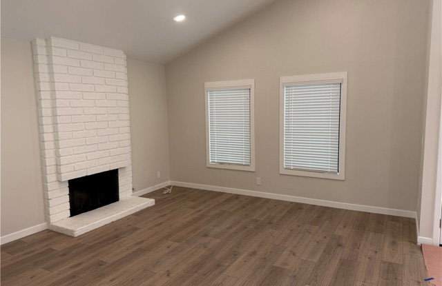 12335 Felson Place Gallery 4