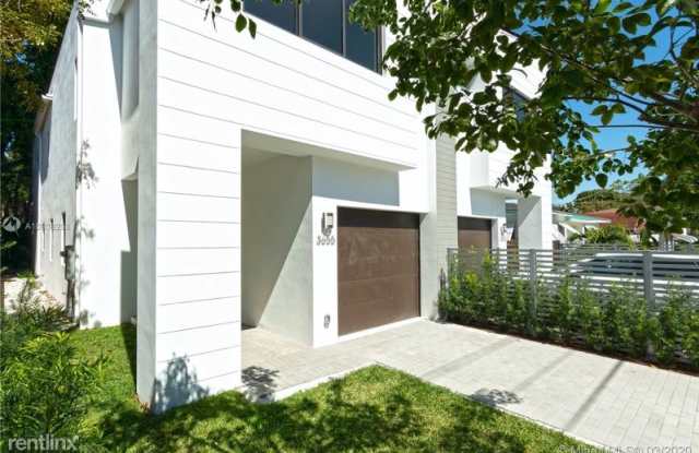 3655 SW 23rd Ter # 3655 A10838298 Gallery 2