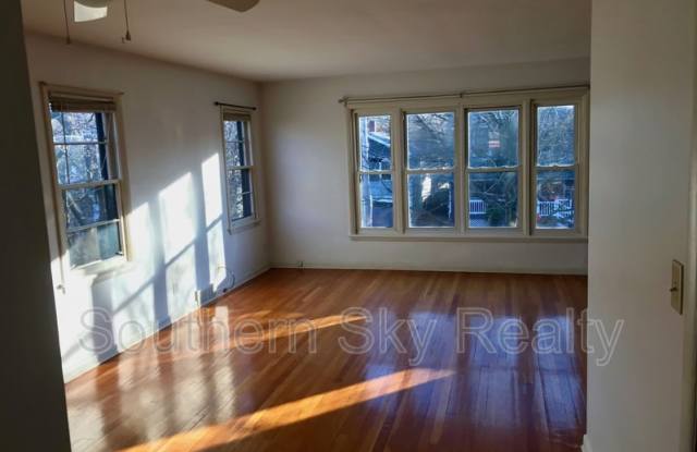 873 Elmore Avenue Gallery 3