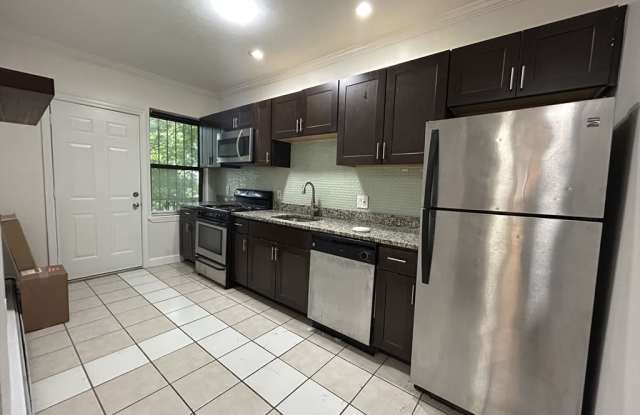 435 Walnut Ave - 435 Walnut Avenue, Boston, MA 02119