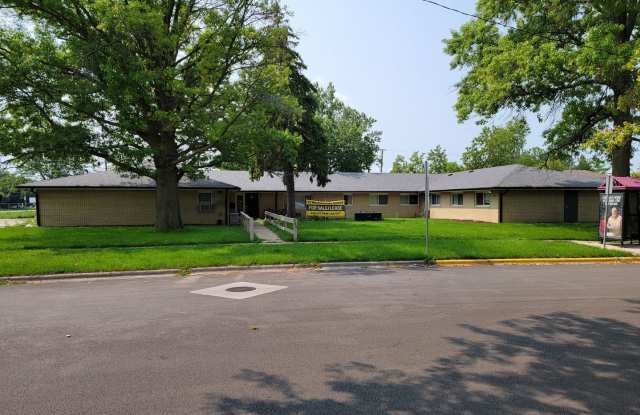 908 Greenbrier Road photos photos
