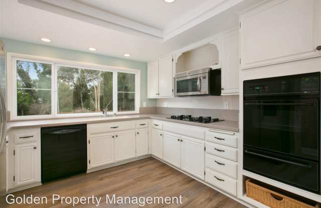 10676 Ranch View Dr. Gallery 3