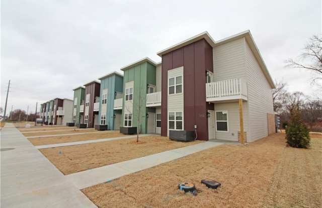 3414  SW Vel Mews Gallery 2