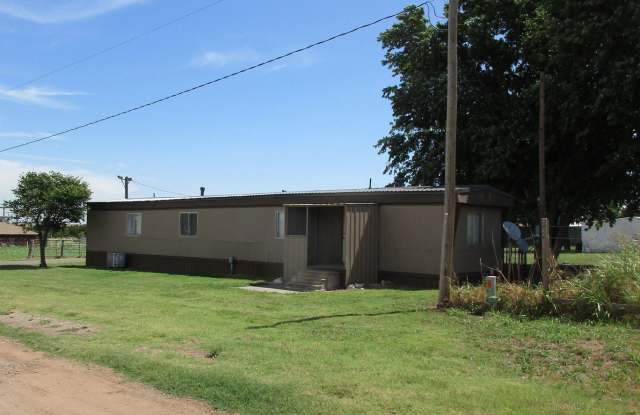 10340 N. 2386 ROAD - 10340 N 2386 Rd, Weatherford, OK 73096