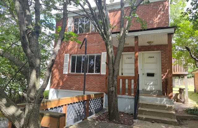 (364) 7067 Kennedy St photos photos