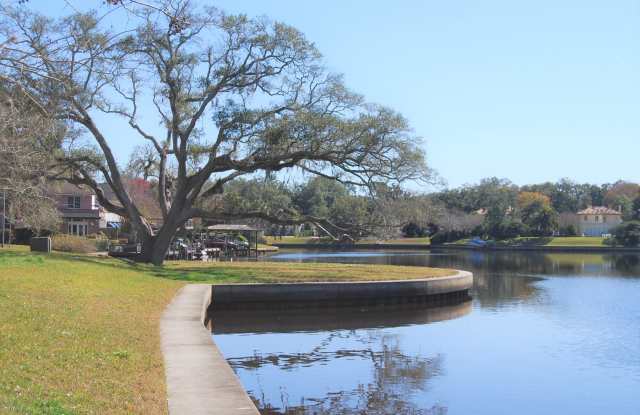 1815 LARGO RD - 1815 Largo Road, Jacksonville, FL 32207