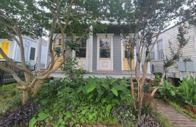 428 Elmira Ave photos photos