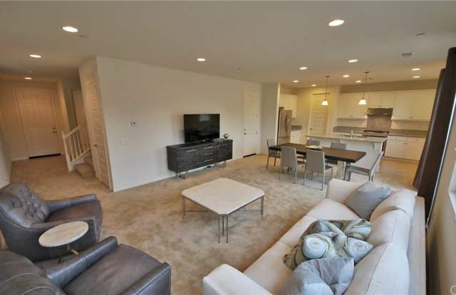 1529 Borden Lane Gallery 4