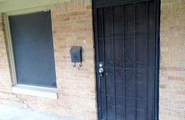 3417 Avenue E Gallery 2