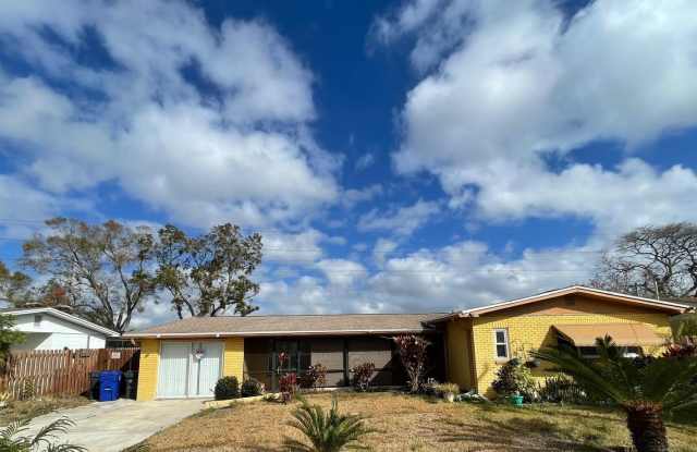 309 COUNTRY CLUB Drive Gallery 1
