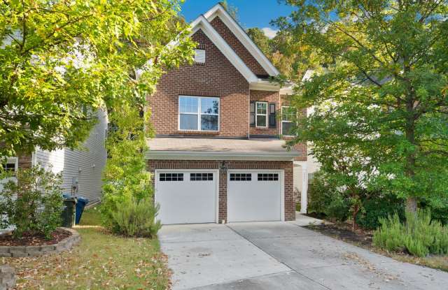 Incredible 3be/2.5ba House In Quiet Neighboorhood photos photos