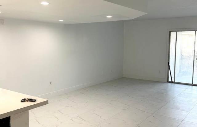 5117 SOCIETY Place W Gallery 2