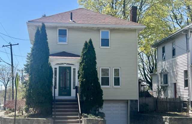 616 Adams St. photos photos