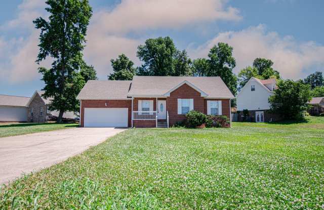 Pet Friendly Three Bedroom with Bonus! photos photos Pet Friendly Three Bedroom with Bonus! photos photos
