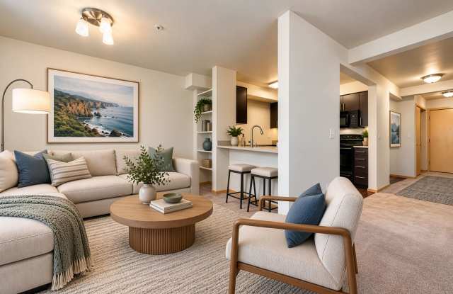 Taylor Creek Apartments Gallery 1