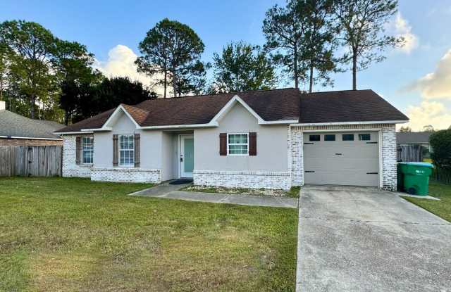 COMING SOON! Beautifully Remodeled 3BD/2BA Home in Ocean Springs, MS! Move-in Special! Gallery 1