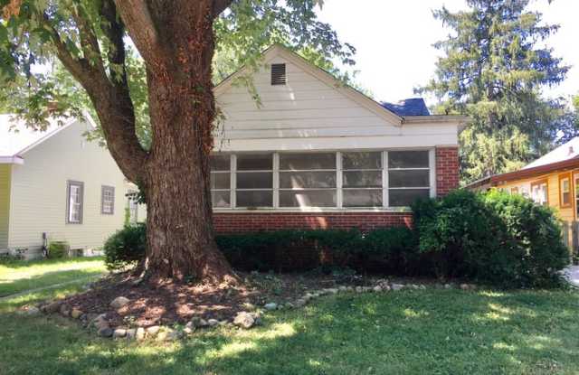 4952 Norwaldo Avenue Gallery 2