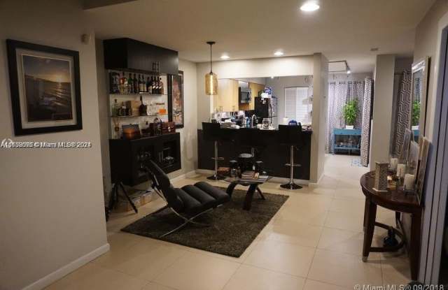 10953 SW 75th St - 10953 Southwest 75th Street, Kendall, FL 33173