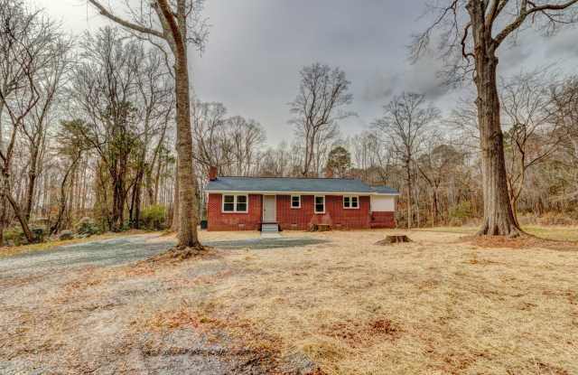 136 Pony Barn Rd photos photos