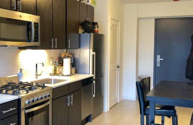 212 West Superior - 212 West Superior Street, Chicago, IL 60654