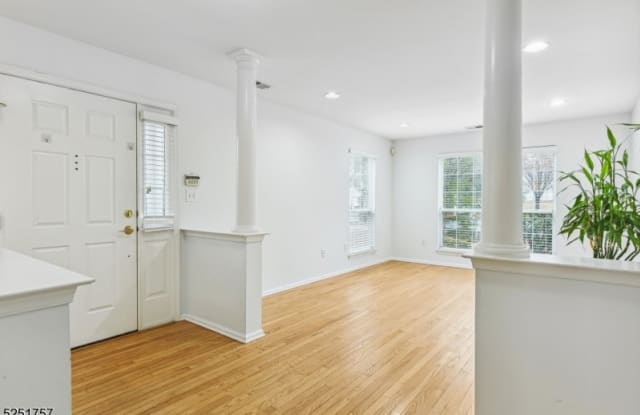 63 Dorchester Dr - 63 Dorchester Drive, Basking Ridge, NJ 07920