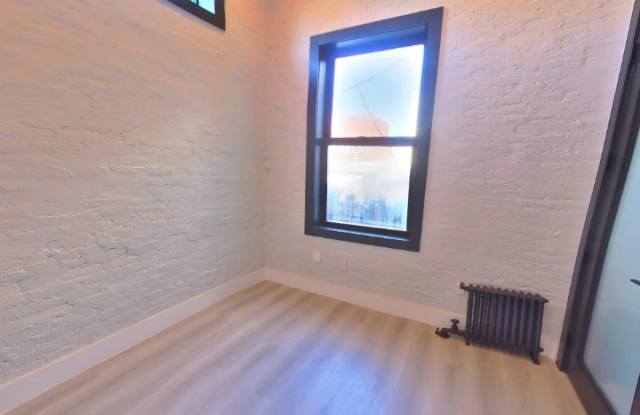 60 Leroy St Gallery 3