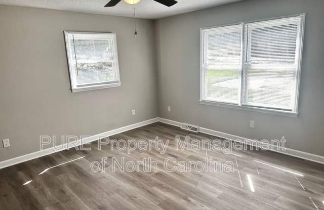 916 W 5th Ave photos photos