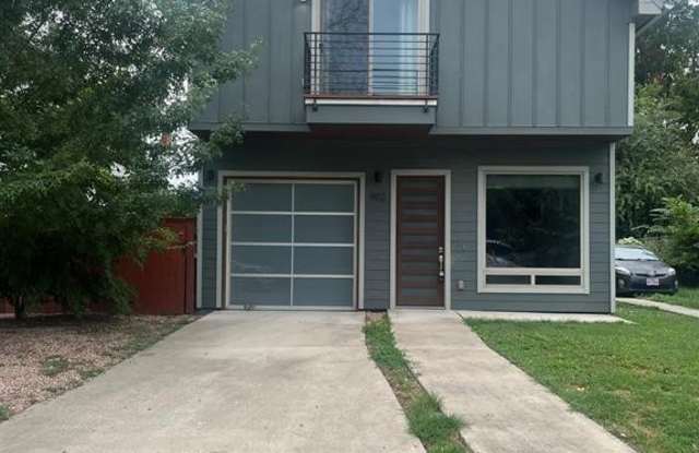902  Calle Limon - 902 Calle Limon, Austin, TX 78702