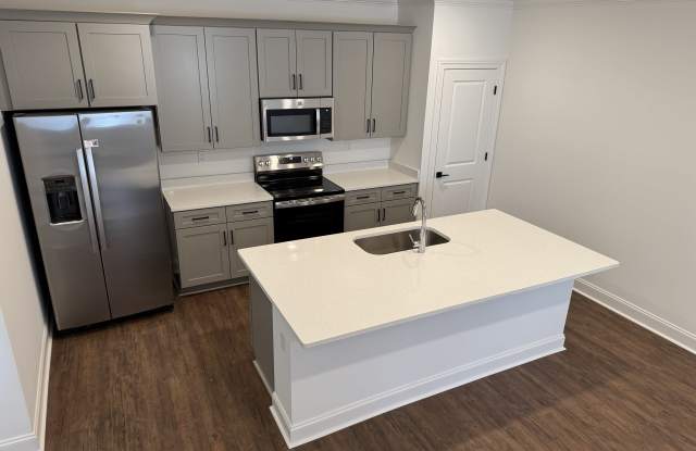 671 Cottage Grove Circle - 1 Gallery 4