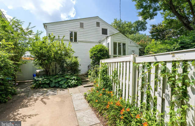 4929 JAMESTOWN ROAD photos photos
