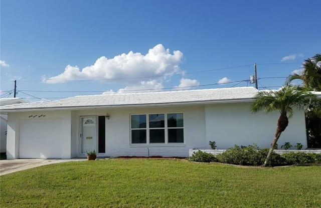 3725 98TH AVENUE N - 3725 98th Avenue, Pinellas Park, FL 33782