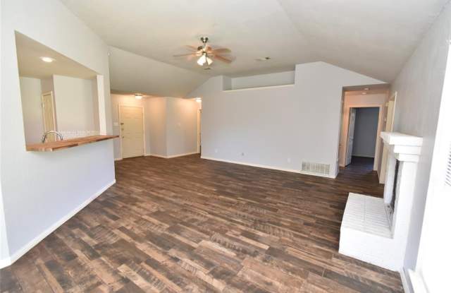 4953 Briar Oaks Lane - 4953 Briar Oaks Lane, Grand Prairie, TX 75052