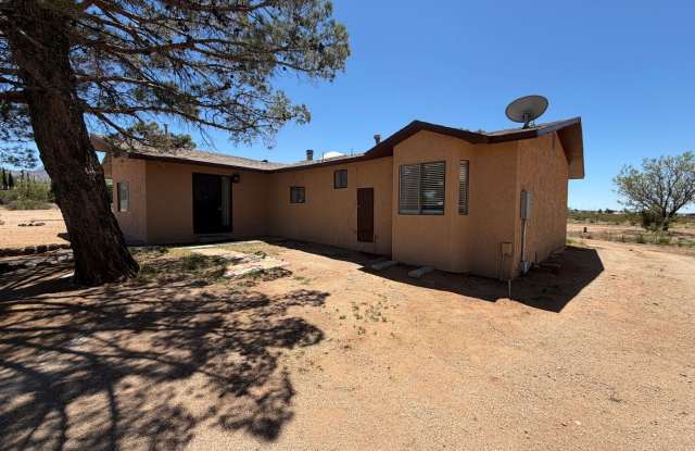 Spacious 4/2 in the Country / Horses ok photos photos