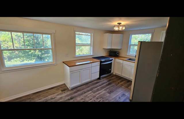 21811 Richton Road Gallery 1