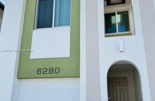 6280 SW 47th Ct photos photos