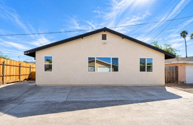 Newly Constructed 4 Bedroom ADU! Gallery 3