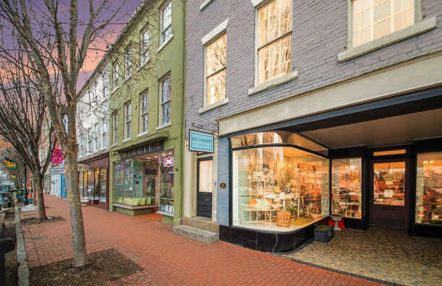 Cozy Studio Apartment in Downtown Fredericksburg photos photos