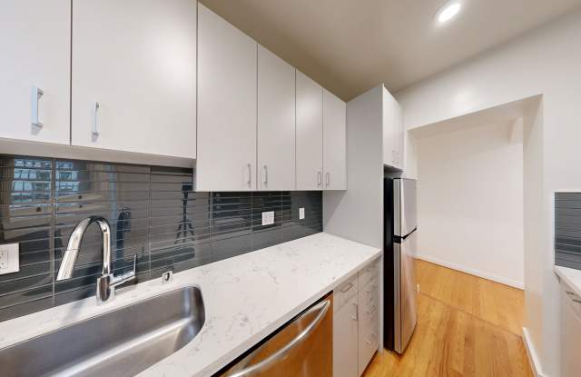 1870 Pacific Ave photos photos