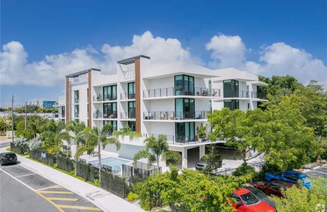 7435 SW 61st Ave photos photos