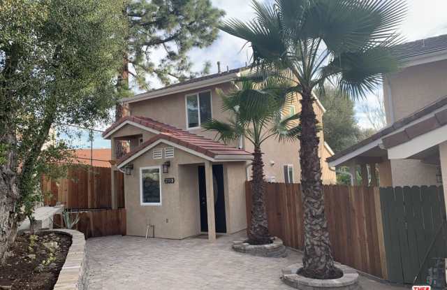 2700 Los Olivos Lane photos photos