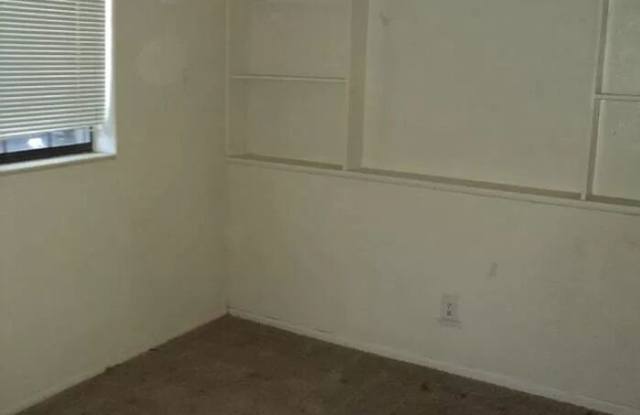 17102 East Mansfield Avenue Gallery 3