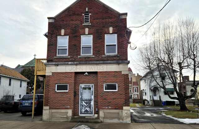 119 N River Street unit: C photos photos