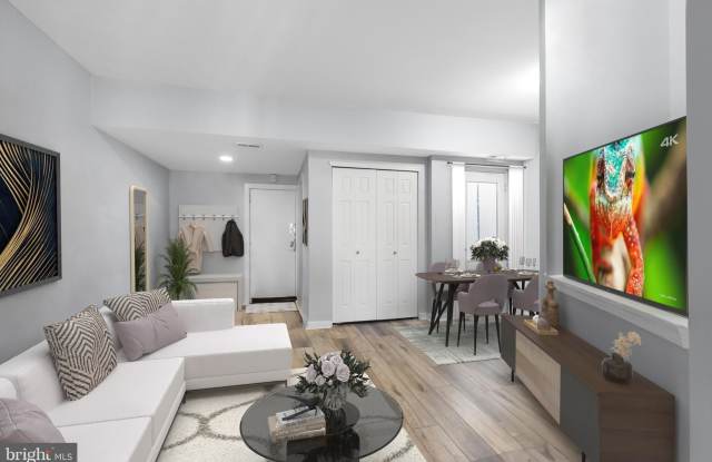 1830 GREEN Street photos photos